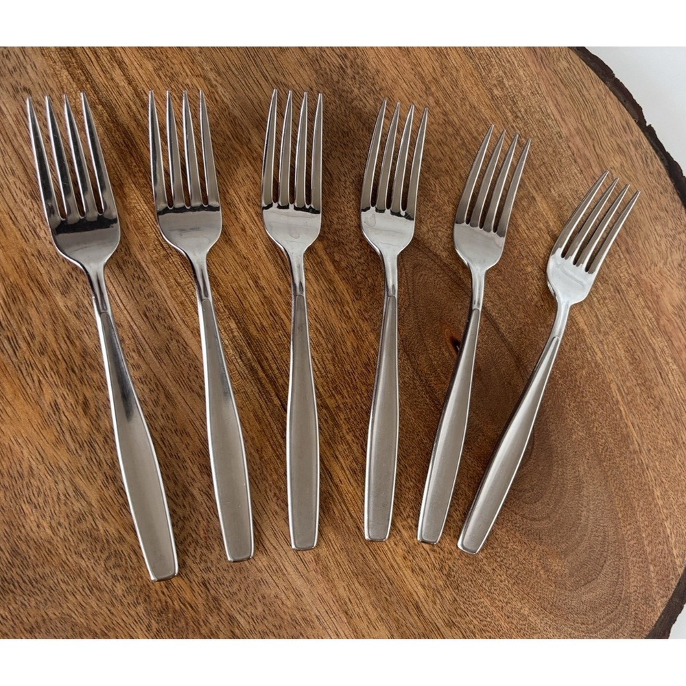 MODERN LIVING International Rogers Cutlery Stainless 6 Dinner Forks USA  6 3/4"
